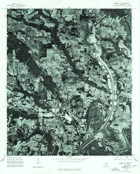 Download a high-resolution, GPS-compatible USGS topo map for Elmore SE, AL (1977 edition)