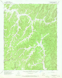 Download a high-resolution, GPS-compatible USGS topo map for Tah Chee Wash, AZ (1972 edition)