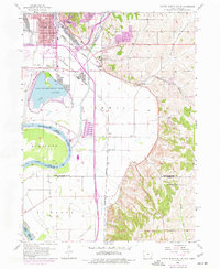 Download a high-resolution, GPS-compatible USGS topo map for Council Bluffs South, IA (1977 edition)