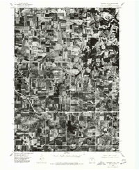 Download a high-resolution, GPS-compatible USGS topo map for Decorah 2 SW, IA (1977 edition)