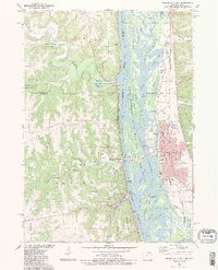 Download a high-resolution, GPS-compatible USGS topo map for Prairie Du Chien, IA (1983 edition)