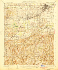 preview thumbnail of historical topo map of Harrisburg, IL in 1925