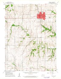 preview thumbnail of historical topo map of Hiawatha, KS in 1961