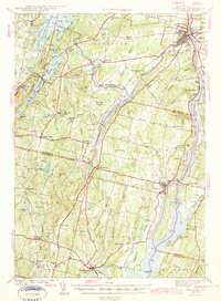 preview thumbnail of historical topo map of Gardiner, ME in 1943