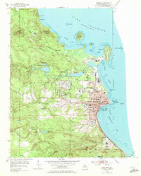 preview thumbnail of historical topo map of Marquette, MI in 1954