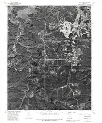 preview thumbnail of historical topo map of Pulaski County, MO in 1976