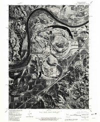 Download a high-resolution, GPS-compatible USGS topo map for Halls, MO (1981 edition)