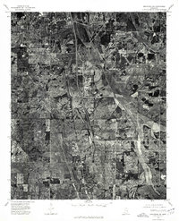 Download a high-resolution, GPS-compatible USGS topo map for Senatobia SW, MS (1976 edition)