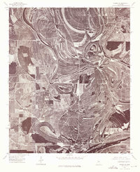Download a high-resolution, GPS-compatible USGS topo map for Sumner SE, MS (1975 edition)