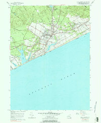 Download a high-resolution, GPS-compatible USGS topo map for East Hampton, NY (1984 edition)