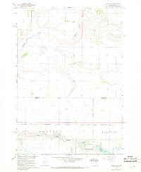 Download a high-resolution, GPS-compatible USGS topo map for Blunt SE, SD (1968 edition)