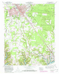 Download a high-resolution, GPS-compatible USGS topo map for Tullahoma, TN (1982 edition)