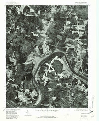 Download a high-resolution, GPS-compatible USGS topo map for Goochland, VA (1982 edition)