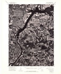 Download a high-resolution, GPS-compatible USGS topo map for Baraboo SW, WI (1976 edition)